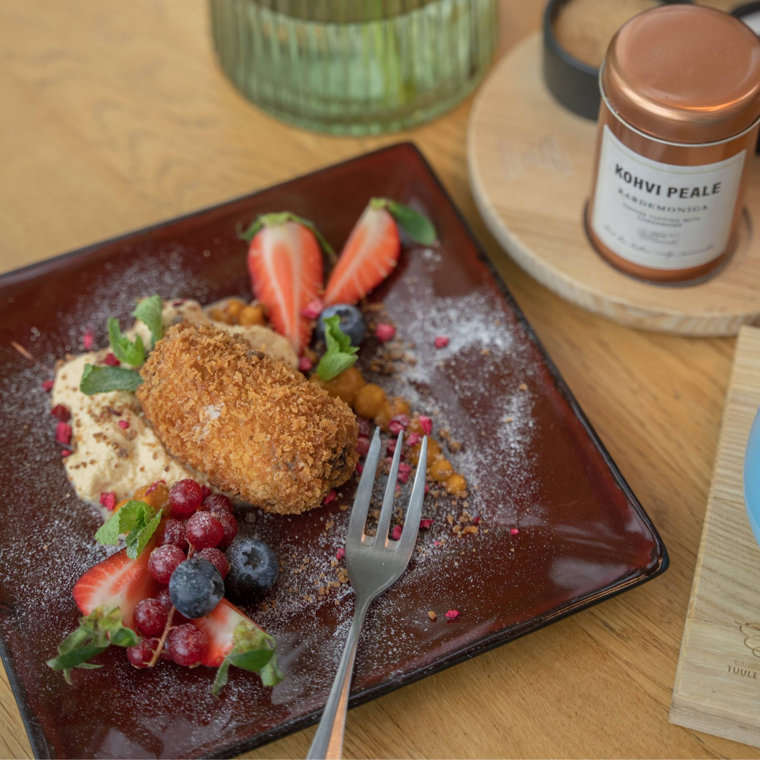 Kohvik Ruudi_magusroog