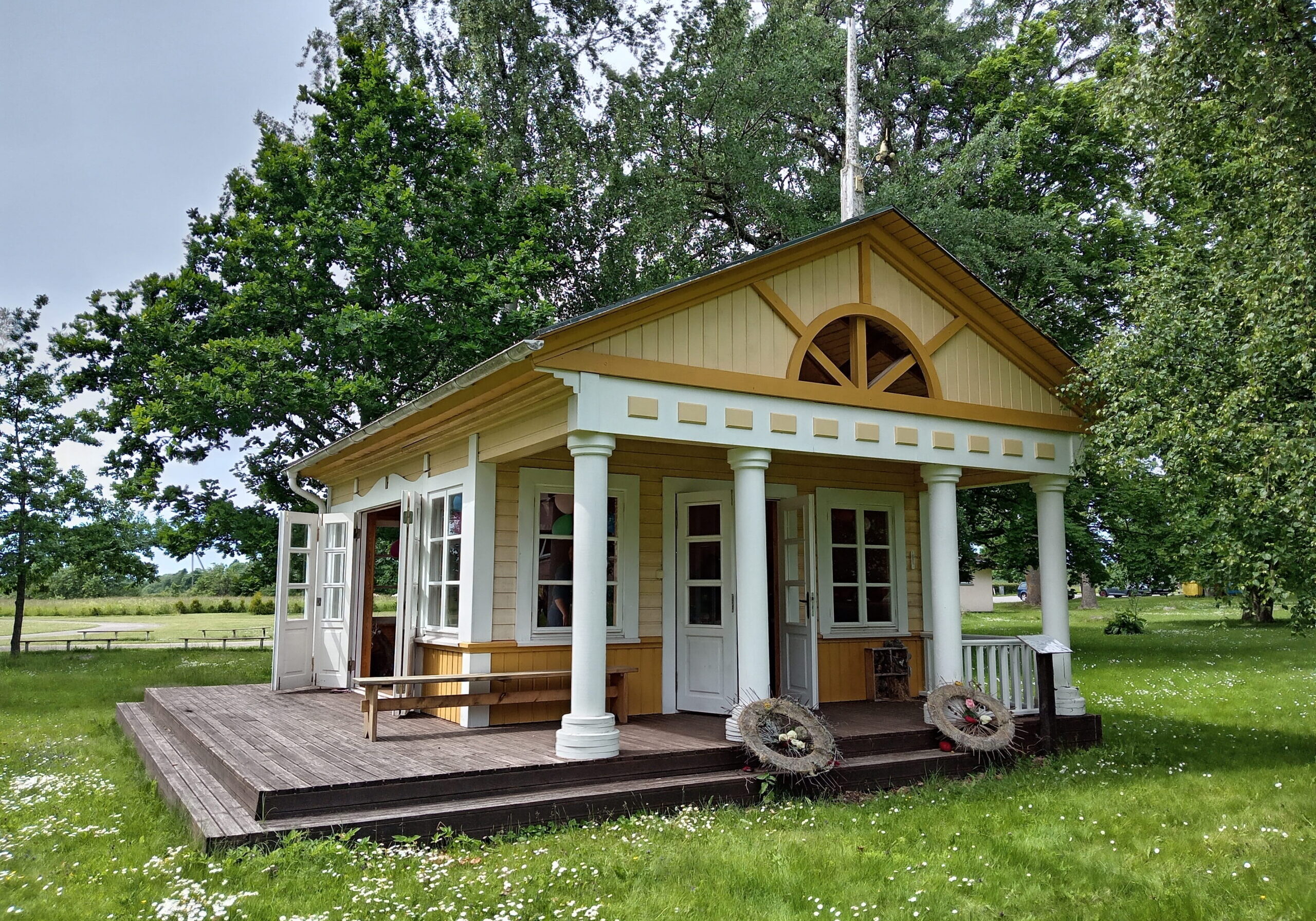 PilltulebPikailu peale (1)